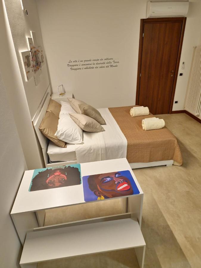Gesuitirooms Sona Exterior foto